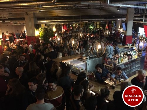 la fabrica malaga - bar overview