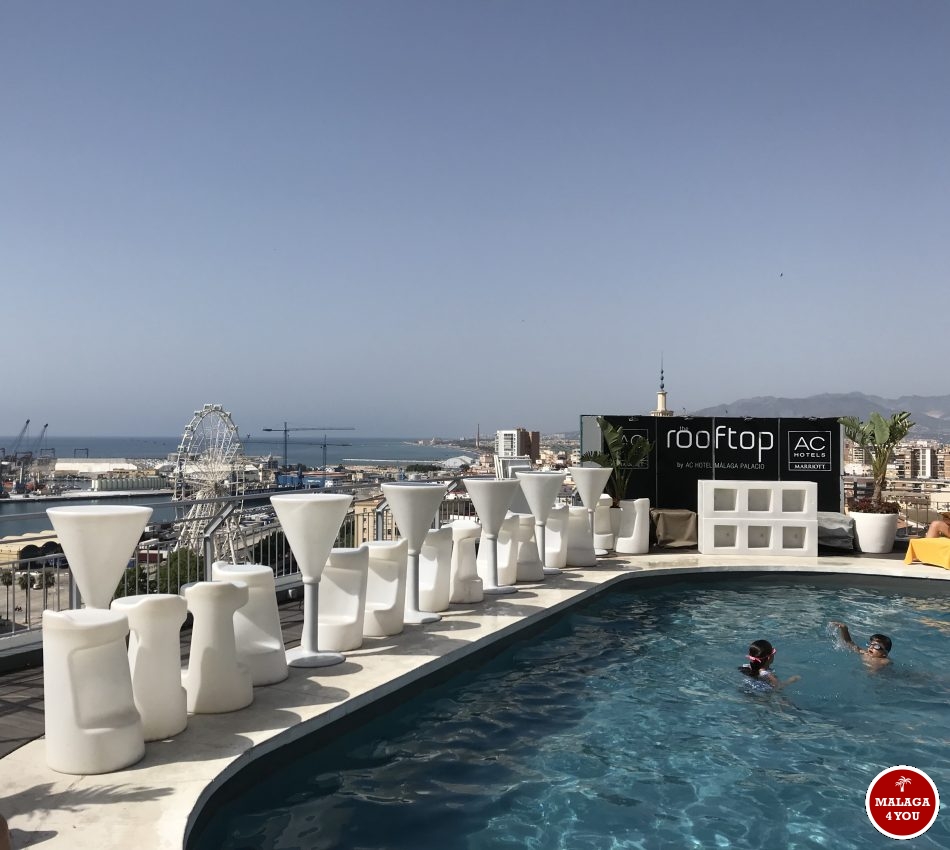 Rooftop bar dakterras Marriott Stad Malaga 